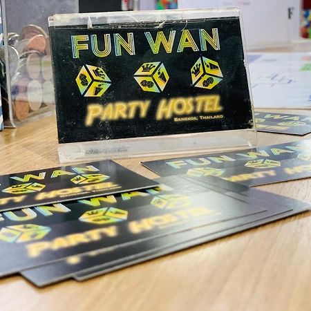 Fun Wan Hostel Bangkok Banguecoque Exterior foto