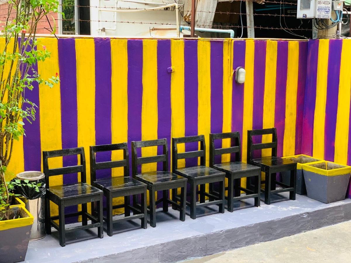 Fun Wan Hostel Bangkok Banguecoque Exterior foto